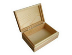 wooden gift box with hinged lid